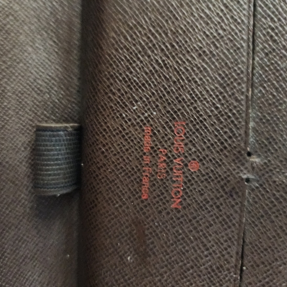 Louis Vuitton wallet - Picture 6 of 12